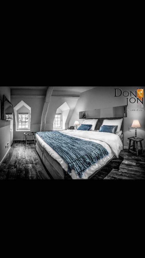 Don Jon Hotel Machelen Eksteriør billede